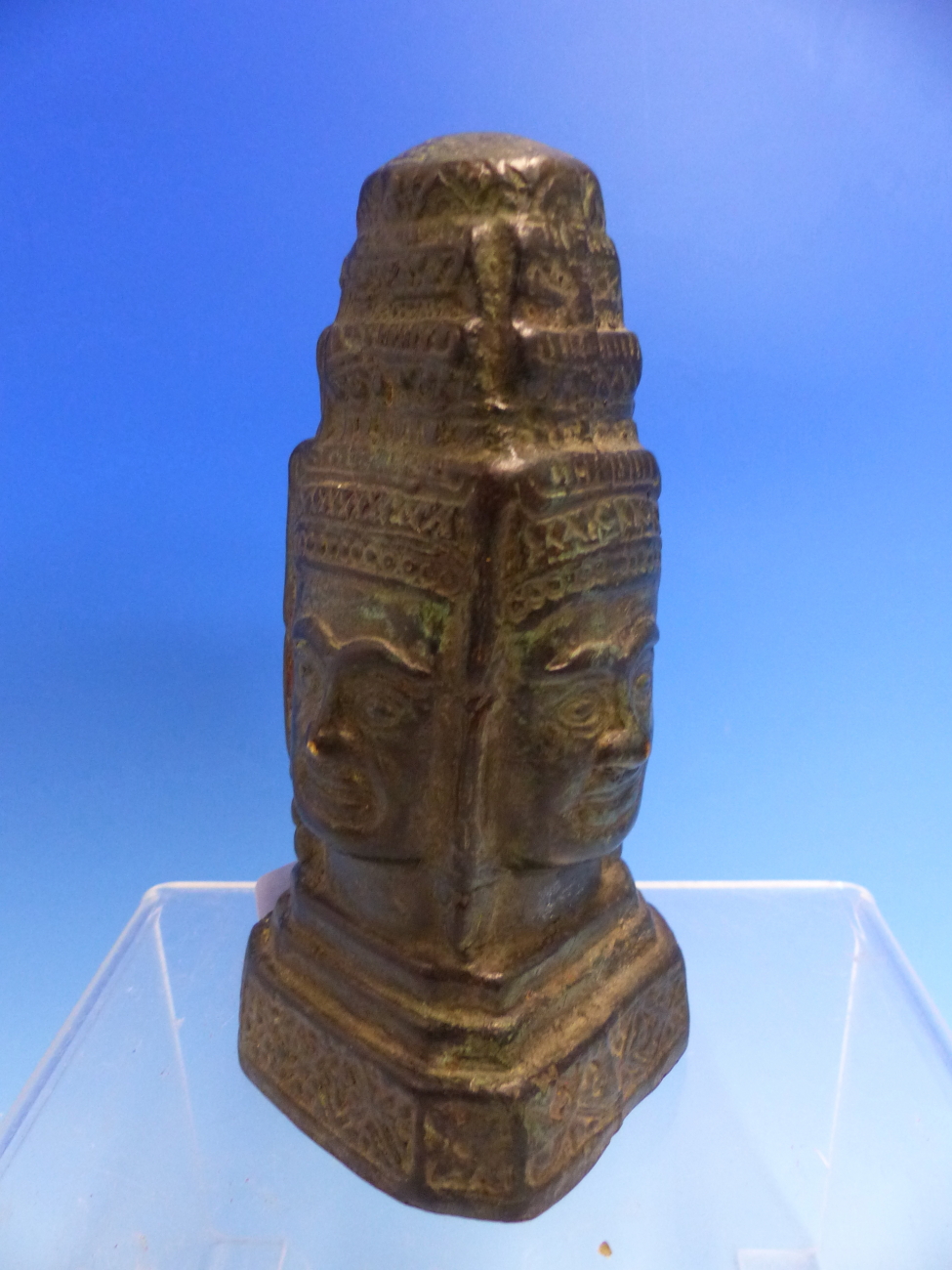 A BRONZE OF THE FOUR FACED BRAHMA WEARING A THREE STEPPED CROWN. H 13cms. - Image 5 of 8