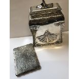 A VICTORIAN SILVER HALLMARKED TEA CADDY WITH HINGED COVER AND FLORAL FINIAL, MEASUREMENTS 14.5cms