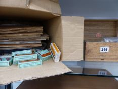 A QUANTITY OF CIGARETTE CARDS AND ALBUMS.