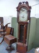 A GEORGIAN LONG CASE CLOCK WITH EIGHT DAY MOVEMENT.