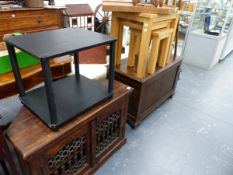 AN OAK BLANKET BOX AND VARIOUS OCCASIONAL FURNITURE.