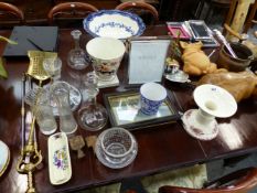 A MASON'S IRONSTONE HAM STAND, VARIOUS CHINA,GLASS AND ORNAMENTS,ETC.