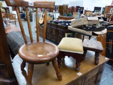 AN ANTIQUE CHILD'S CHAIR, TWO STOOLS AND A BENTWOOD COATSTAND.