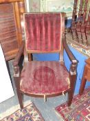 AN ANTIQUE MAHOGANY ARMCHAIR