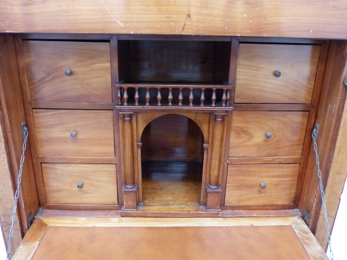 A 19th.C.FRENCH SECRETAIRE CABINET WITH DEEP FALL FRONT AND FITTED INTERIOR OVER TWO DEEP DRAWERS. - Image 8 of 11