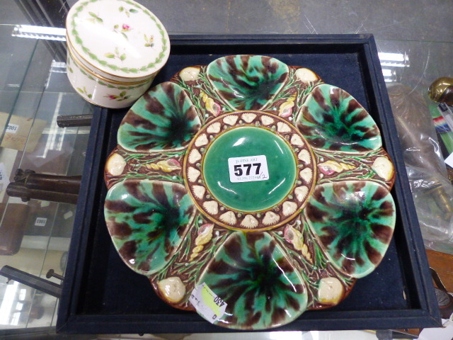 A MINTON MAJOLICA OYSTER PLATE, DATECODE FOR 1872, THE SIX AUBERGINED FLECKED GREEN COMPARTMENTS - Image 10 of 11