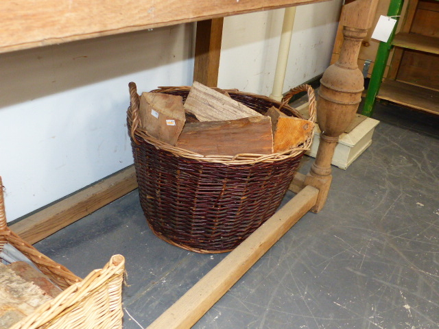 A PAIR OF MESH FIREGUARDS, THREE WICKER LOG BASKETS WITH LOGS, TWO BRASS COMPANION SETS,ETC. (QTY) - Image 5 of 5