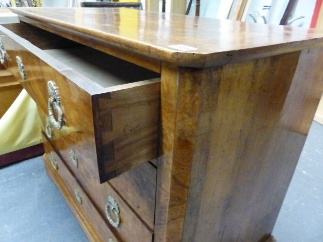A 19th.C.FRENCH WALNUT CHEST OF FOUR LONG DRAWERS WITH GILT BRASS HANDLES, ON SHAPED PLINTH BASE. - Image 6 of 8