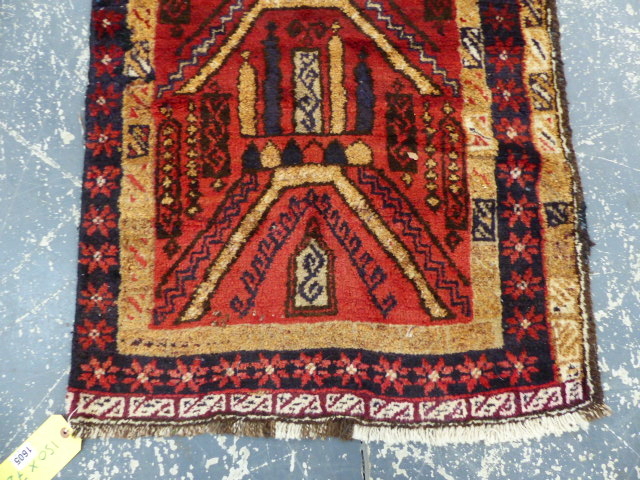 AN AFGHAN TRIBAL PRAYER RUG. 150 x 72cms TOGETHER WITH AN UNUSUAL BAG FACE. 115 x 98cms. (2) - Image 10 of 10