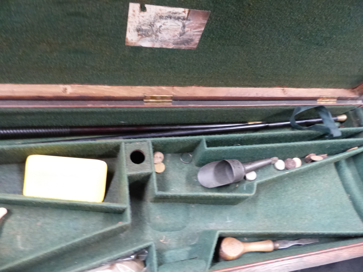 GEO.FORREST & SONS. DB 14B PERCUSSION SHOTGUN No.824 IN OAK CASE WITH ACCESSORIES - Image 10 of 15