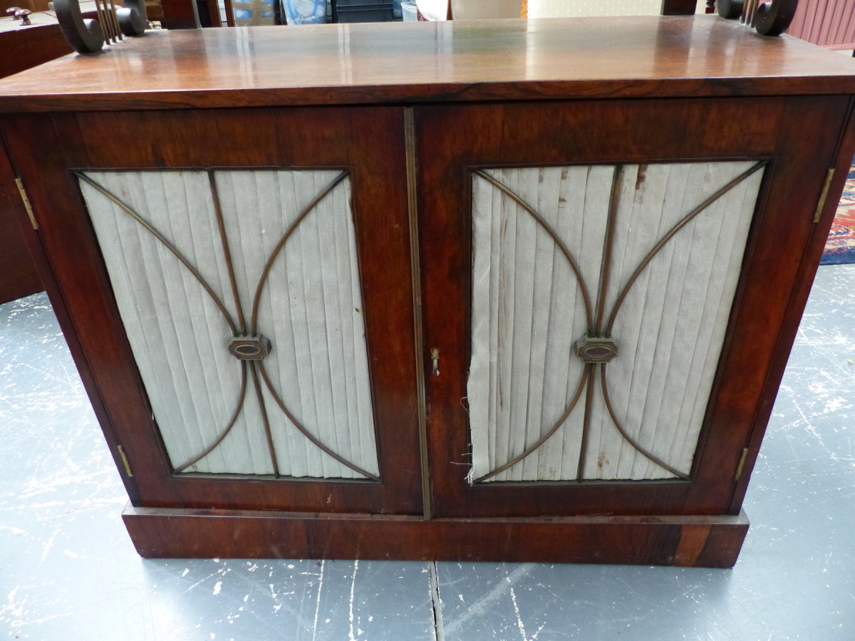 A REGENCY ROSEWOOD CHIFFONIER WITH BRASS GALLERY OVER TRIPLE LYRE SUPPORTED SHELVES ABOVE PLEATED - Image 6 of 12