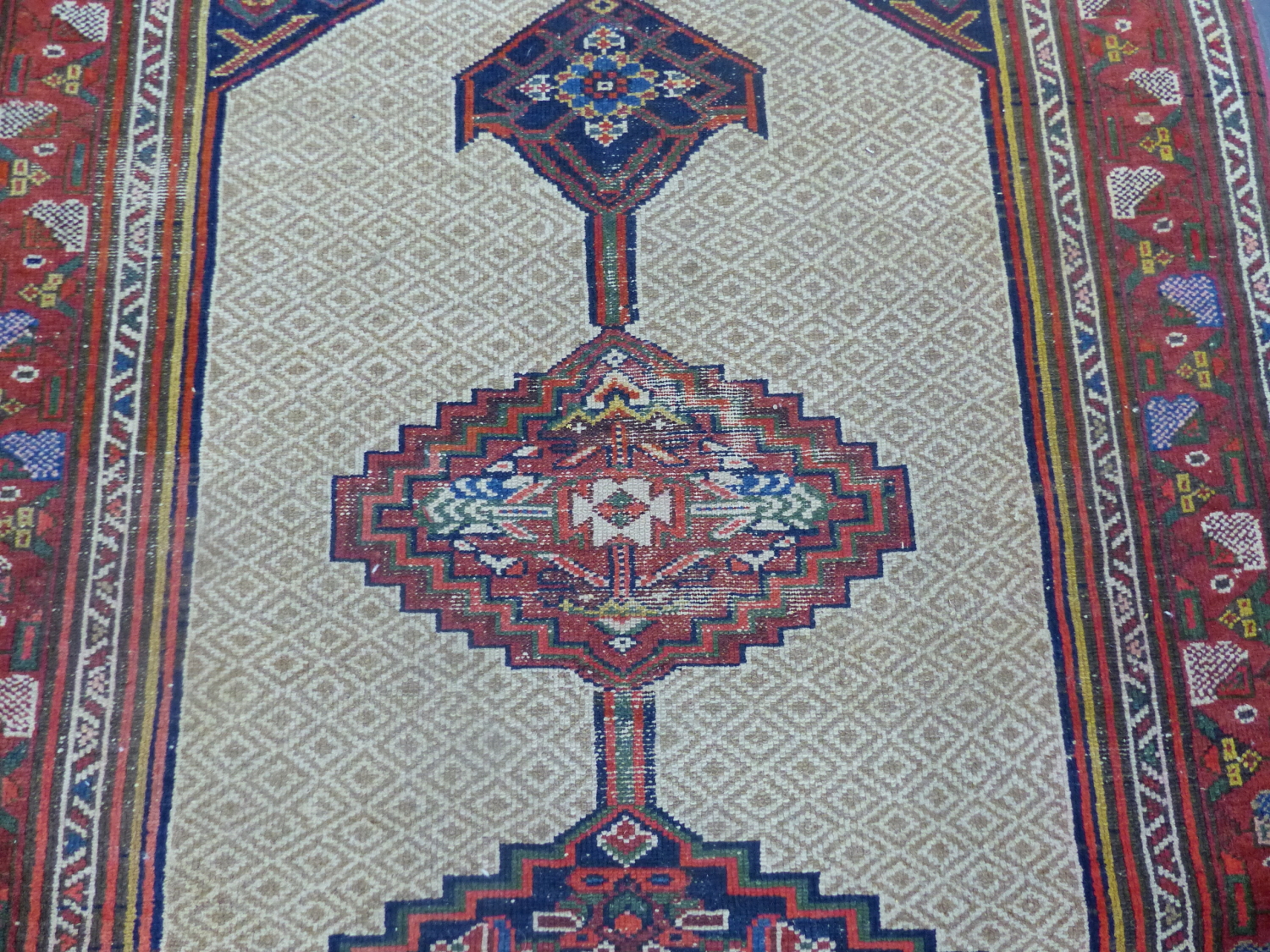 AN ANTIQUE PERSIAN SERAB RUNNER. 293 x 113cms. - Image 6 of 9