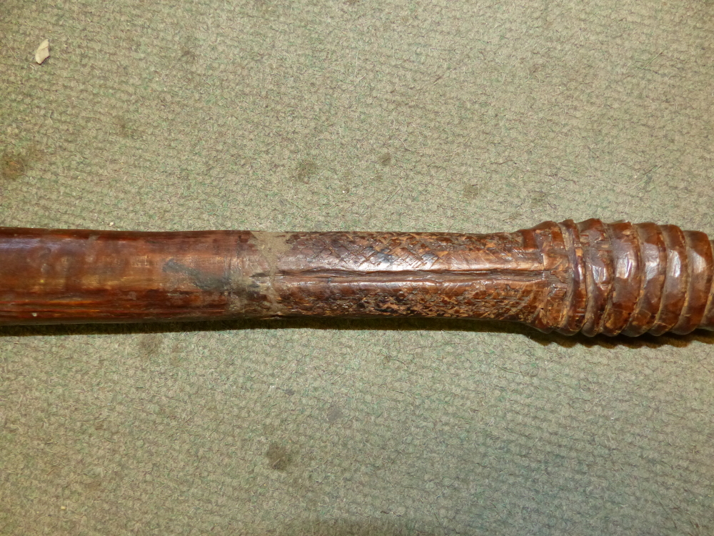 AN ABORIGINAL CLUB, THE LAPPET CARVED HANDLE WITH PINE CONE POMMEL, THE HEAD AT RIGHT ANGLES TO - Image 13 of 22