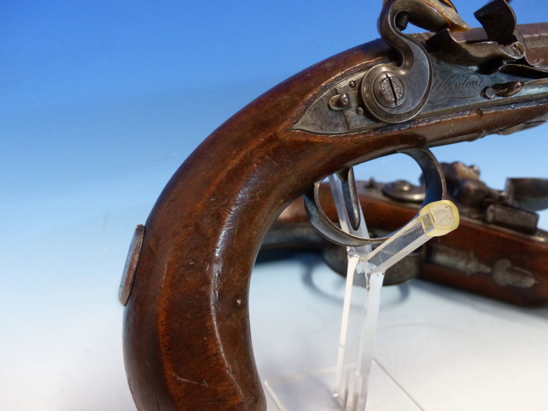 WOGDON LONDON, A PAIR OF FLINTLOCK PISTOLS, THE BRASS CAPS TO THE RAMRODS UNDER THE OCTAGONAL - Image 13 of 36