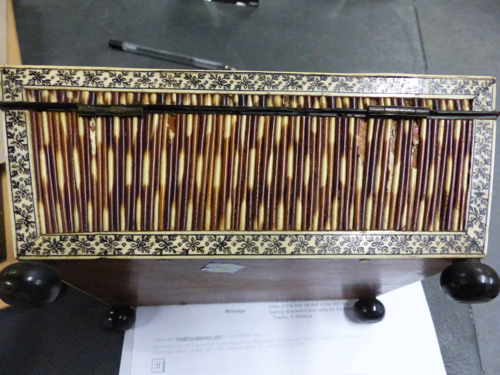 AN INDIAN PORCUPINE QUILL WORK BOX, THE SANDAL WOOD LINED INTERIOR WITH FITTED LIFT OUT TRAY. W 21. - Image 7 of 10