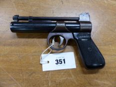 A WEBLEY JUNIOR .177 AIR PISTOL, No.418.