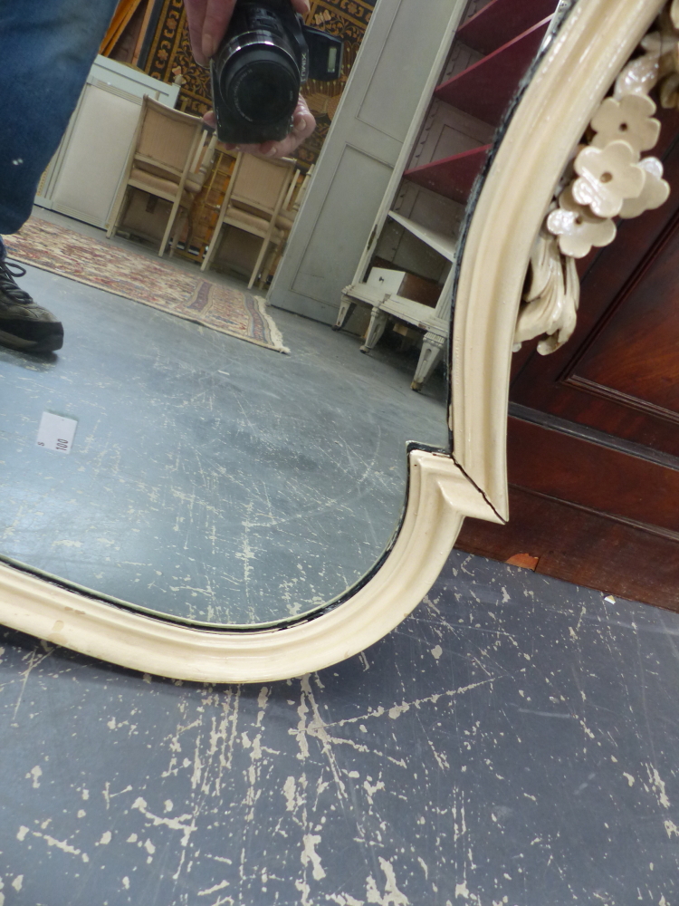 AN ANTIQUE SHAPED FRAME WALL MIRROR WITH CARVED CREST. 96 x 82cms. - Image 6 of 7