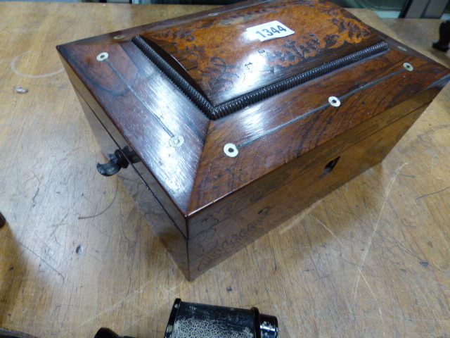 A GEORGE III SINGLE COMPARTMENT TEA CADDY. W 13cms. A YEW WOOD INLAID ROSEWOOD WORK BOX. W 29cms. - Image 2 of 5