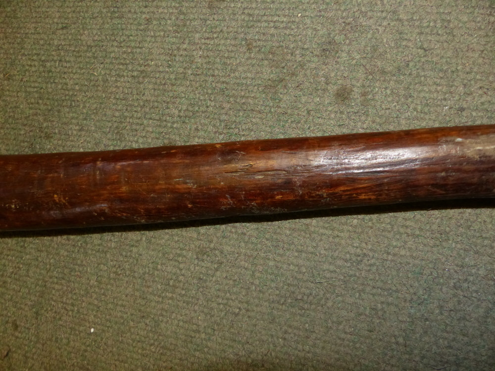 AN ABORIGINAL CLUB, THE LAPPET CARVED HANDLE WITH PINE CONE POMMEL, THE HEAD AT RIGHT ANGLES TO - Image 8 of 22