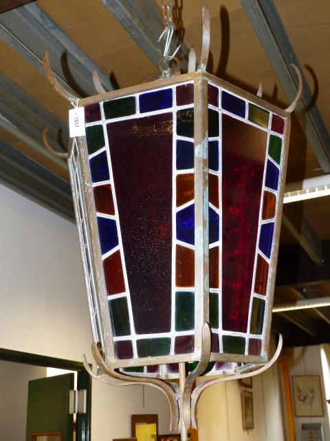 AN IMPRESSIVE BRONZE FRAMED HEXAGONAL HALL LANTERN WITH STAINED GLASS PANELS. MAX Dia.80cms x H. - Image 5 of 5