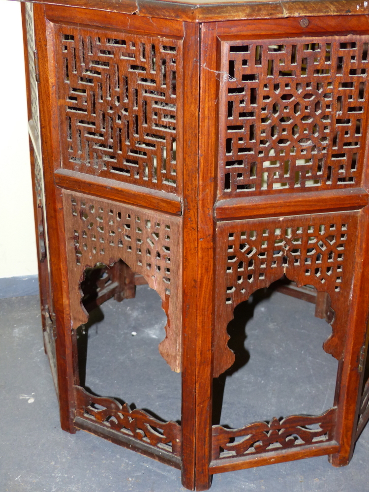 A HARDWOOD EASTERN MOORISH STYLE OCTAGONAL TABLE WITH PIERCED DECORATION. W.60 x H.62cms. - Image 3 of 6