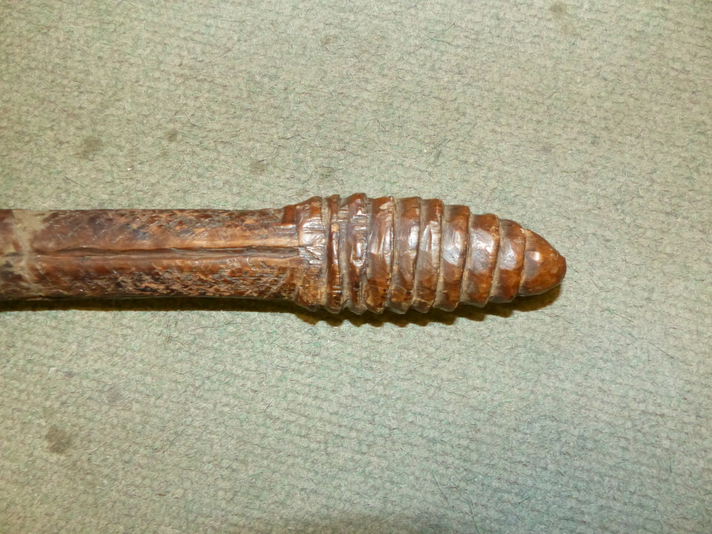 AN ABORIGINAL CLUB, THE LAPPET CARVED HANDLE WITH PINE CONE POMMEL, THE HEAD AT RIGHT ANGLES TO - Image 12 of 22