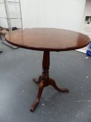 AN EARLY 19th.C.MAHOGANY TILT TOP TRIPOD TABLE. Dia.78 x H.78cms.