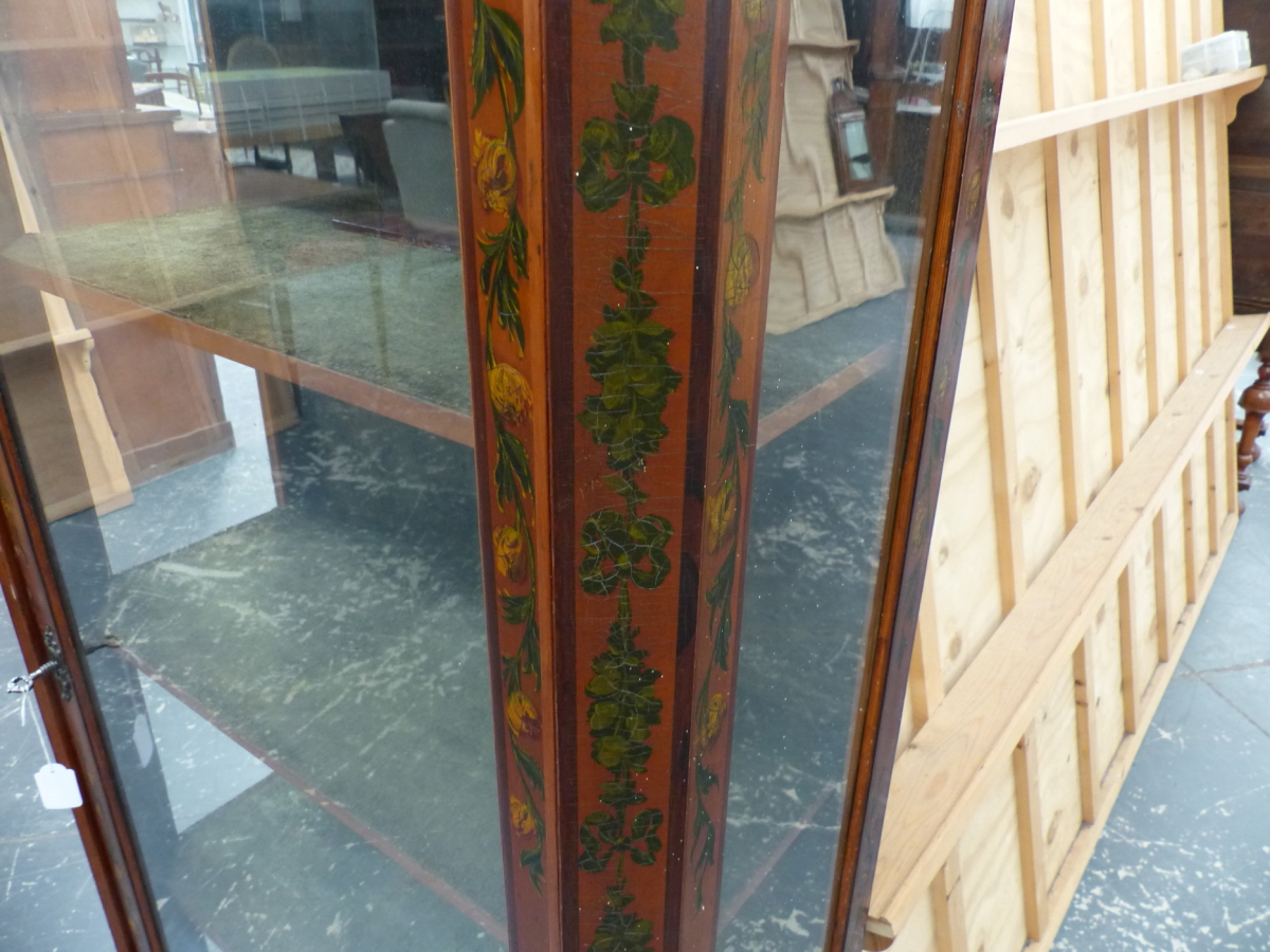 A 19th.C.FRENCH SATINWOOD TALL DISPLAY CABINET WITH HAND PAINTED FLORAL DECORATION. 73 x 34 x H. - Image 3 of 11