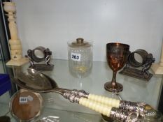 COLLECTABLES TO INCLUDE TWO CASED WATERMAN PENS, A PAIR OF CANDLESTICKS, ETCHED GLASS JAR WITH