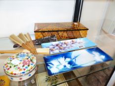 TWO ORIENTAL ENAMEL TRAYS, AN ENAMEL BOX AND COVER, FANS,ETC.