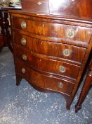 A SMALL SERPENTINE FRONT MAHOGANY CHEST OF FOUR DRAWERS.
