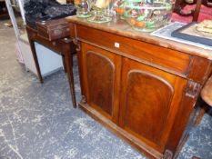 A VICTORIAN CHIFFONIER AND A MAHOGANY SIDE TABLE.