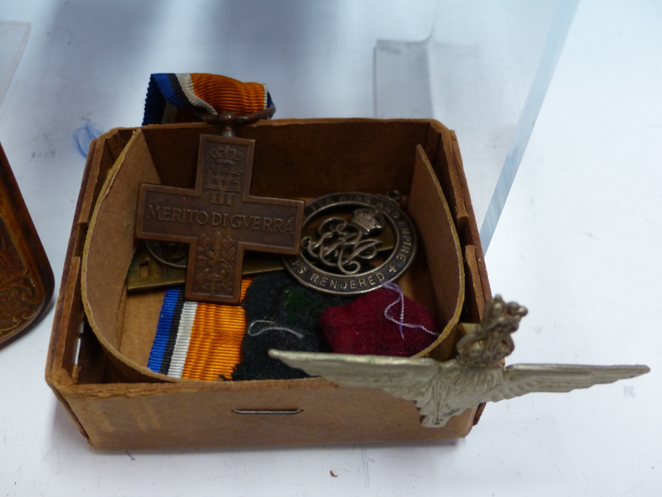 MEDALS- WWI PAIR TO PTE.W J WEBB KINGS ROYAL RIFLES CO. TOGETHER WITH ITALY WAR MERIT CROSS. AND A - Bild 3 aus 17