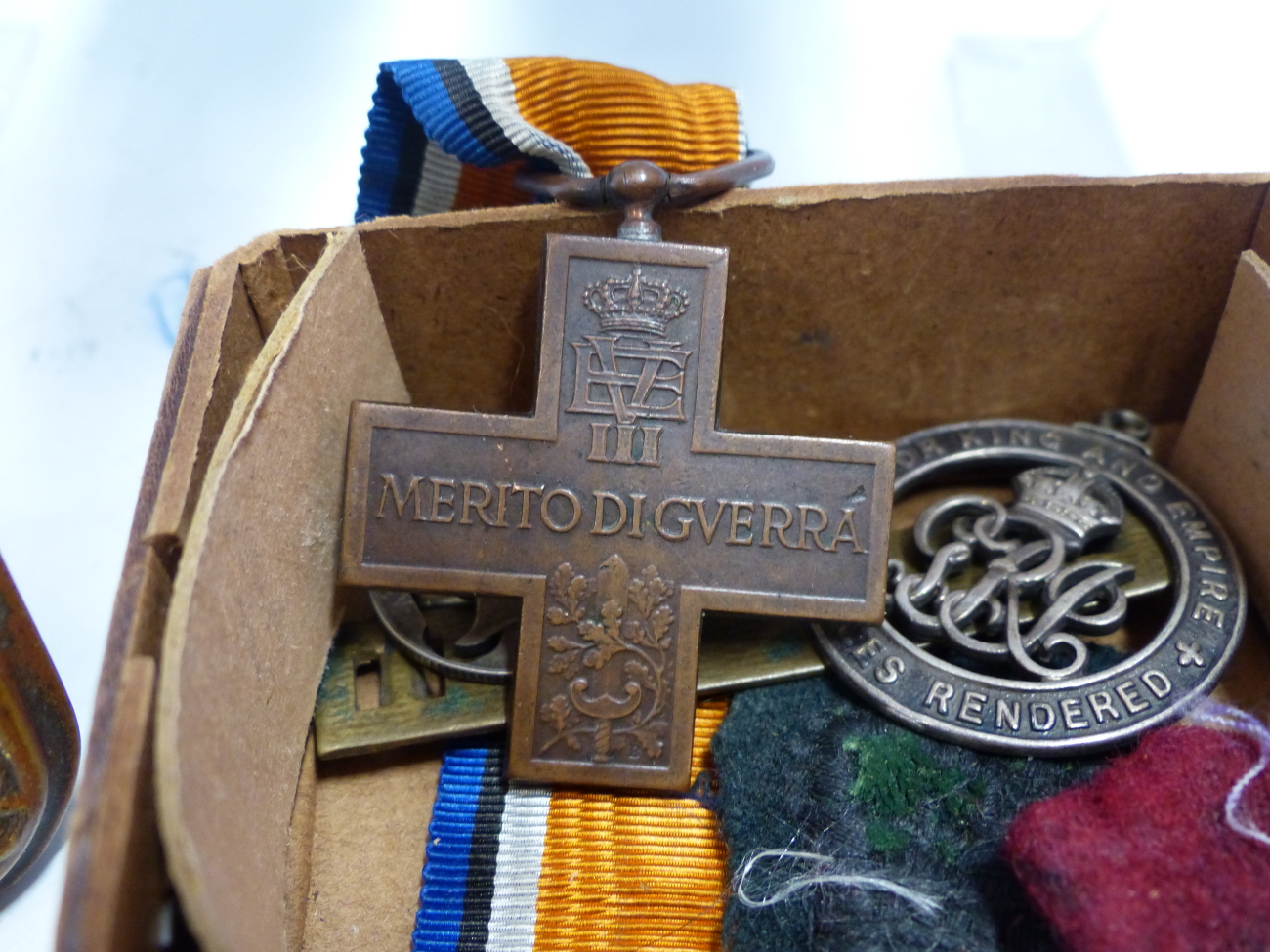 MEDALS- WWI PAIR TO PTE.W J WEBB KINGS ROYAL RIFLES CO. TOGETHER WITH ITALY WAR MERIT CROSS. AND A - Bild 4 aus 17