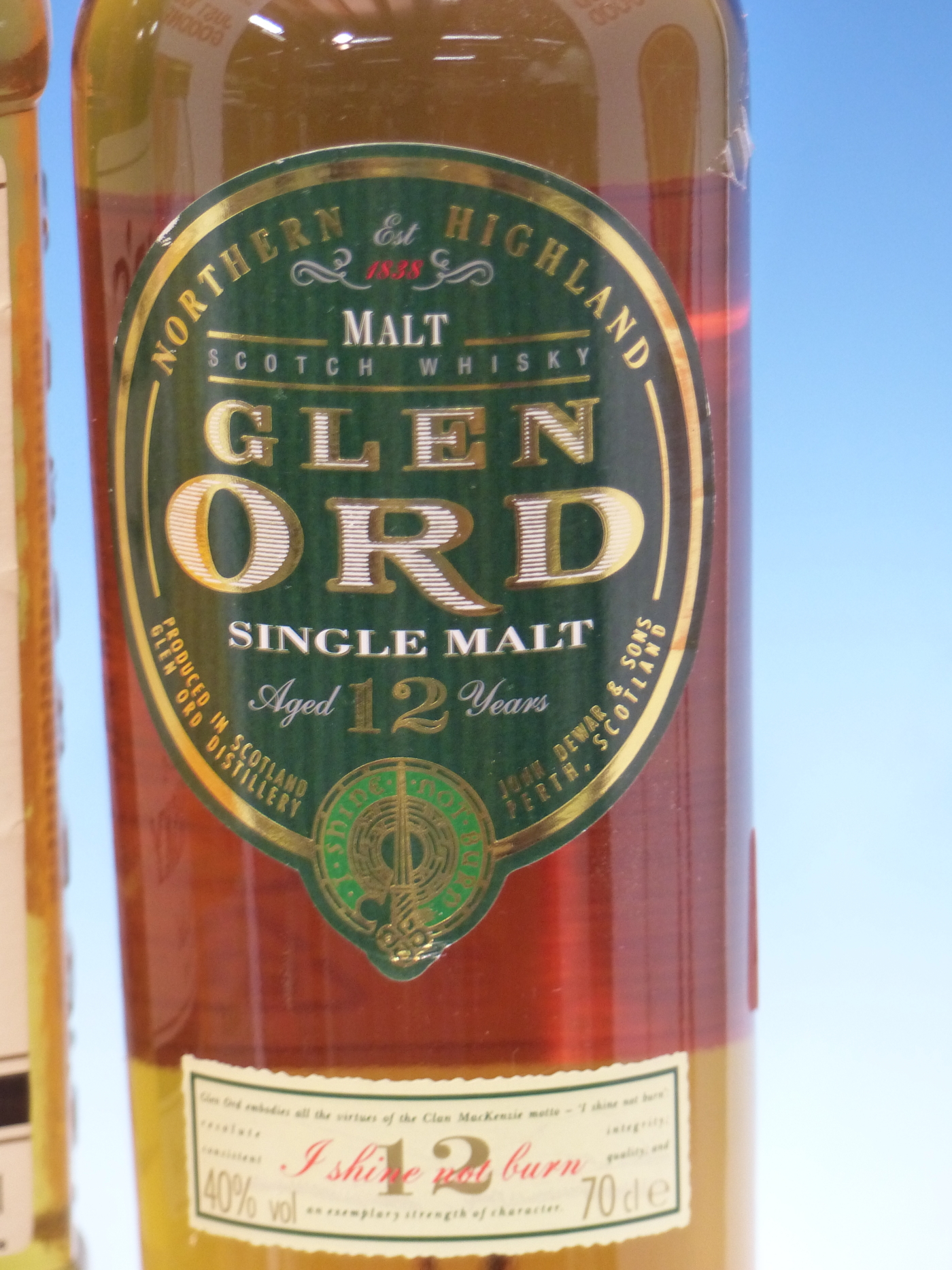 WHISKY. GLEN ORD 12 YEAR SINGLE MALT TOGETHER WITH TEACHER'S HIGHLAND CREAM AND TWO OTHERS. (4) - Image 2 of 3