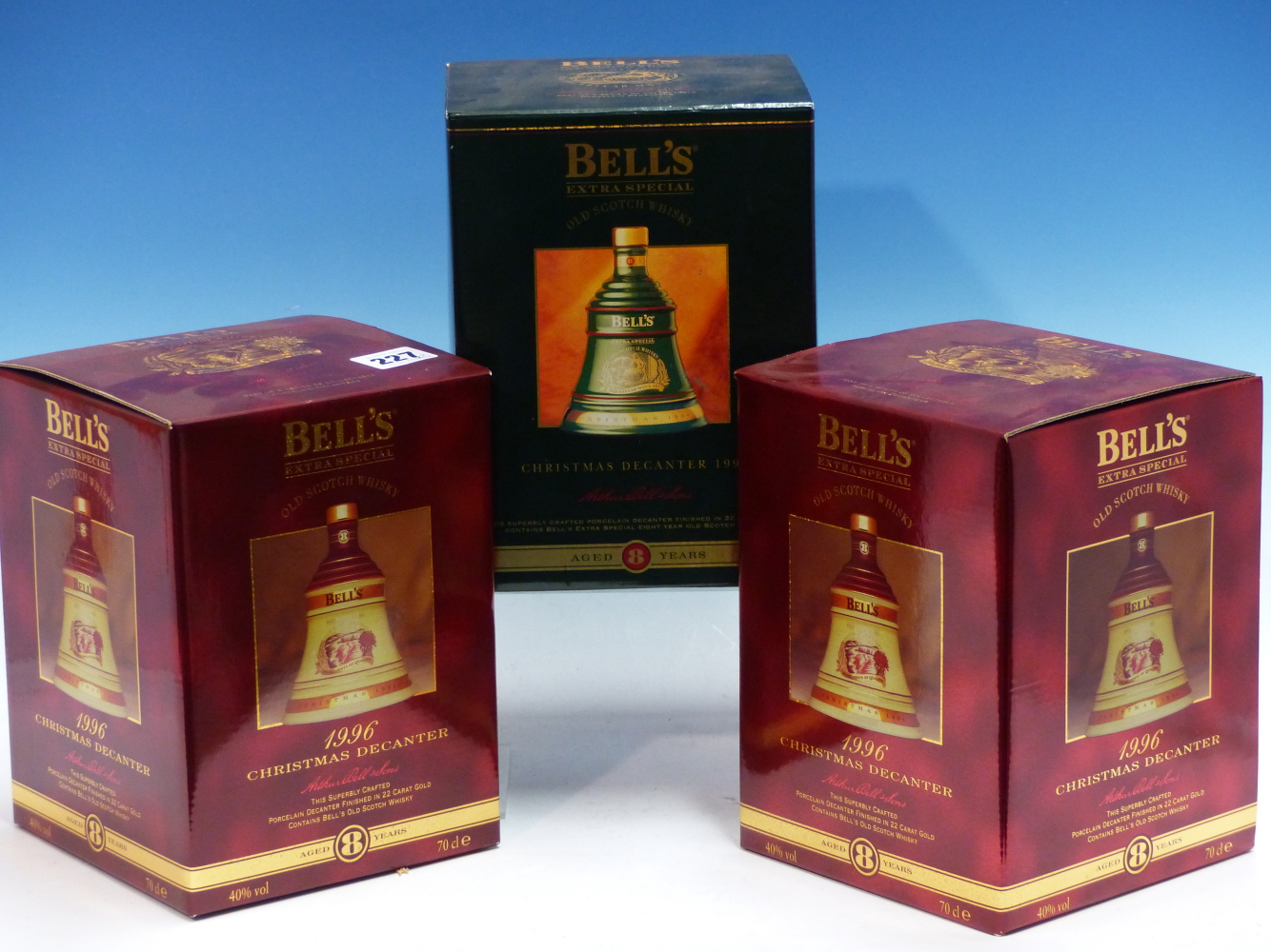 WHISKY. BELLS CHRISTMAS DECANTER 1996 EDITION, 2 x BOTTLES, BOXED TOGETHER WITH 1995, 1 x BOTTLE,