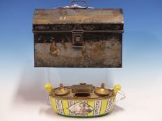 A FRENCH CHINOISERIE TOLE CASKET. W 22cms. TOGETHER WITH AN ORMOLU FITTED LIMOGES PORCELAIN