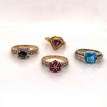 A 9ct GOLD RUBY AND DIAMOND DAISY CLUSTER RING, FINGER SIZE K, TOGETHER WITH AN AMETHYST HEART AND