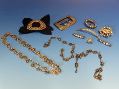 A SELECTION OF PASTE BROOCHES AND BUCKLES, A SILVER HALLMARKED BUCKLE AND A WHITE METAL FILIGREE