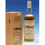 WHISKY. GLENMORAY, GLENLIVET SINGLE MALT 1973, 1 x BOTTLE, BOXED. (1)