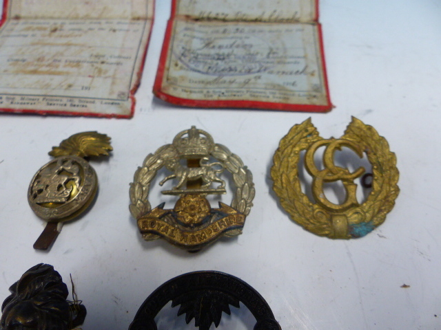 SEVEN VARIOUS CAP BADGES TOGETHER WITH COLDSTREAM GUARD PASSES FOR 1916 AND 1917. - Bild 3 aus 7