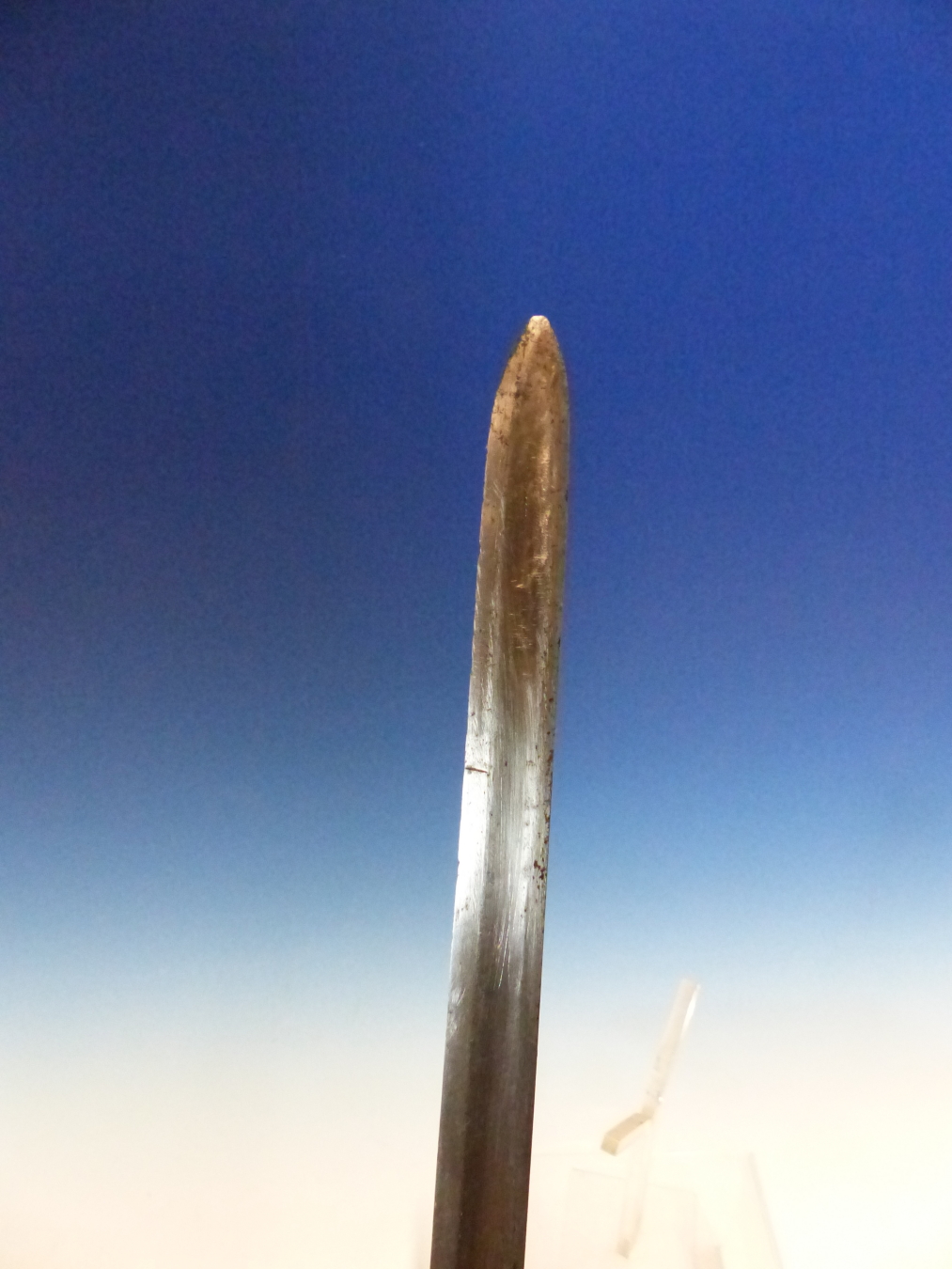 AN 18th.C.ARTILLERY OFFICER'S SWORD, BLADE LENGTH 32.75", STRAIGHT EDGED WITH A SINGLE WIDE - Bild 12 aus 12