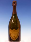 CHAMPAGNE. MEOT & CHANDON DOM PERIGNON 1990 1 x BOTTLE, BOXED. (1)