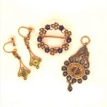 A PAIR OF 9ct GOLD PERIDOT AND SEED PEARL EDWARDIAN DROP EARRINGS, TOGETHER WITH A FURTHER EDWARDIAN