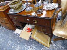 A WALNUT DRESSING TABLE.