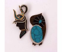 Mixed Lot: two "Tono Piedra Negra" brooches, a sterling silver inlay and turquoise "owl" brooch,