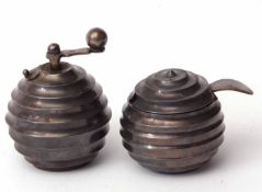 Continental part cruet set comprising lidded mustard with hinged cover (hinge a/f) and pepper