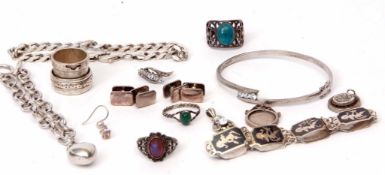 Mixed Lot: white metal jewellery to include a Siamese Niello bracelet, filed curb link bracelet,