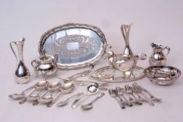 Mixed Lot: modern electro-plated table wares including two trays, gravy boat, assorted jugs and