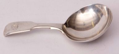 William IV Fiddle pattern caddy spoon with polished circular bowl, initialled, length 8cms, London